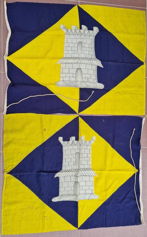 2 x 19de eeuwse Britse vlaggen in 100% wol appliqué, Antiek en Kunst, Antiek | Kleding en Textiel, Ophalen of Verzenden