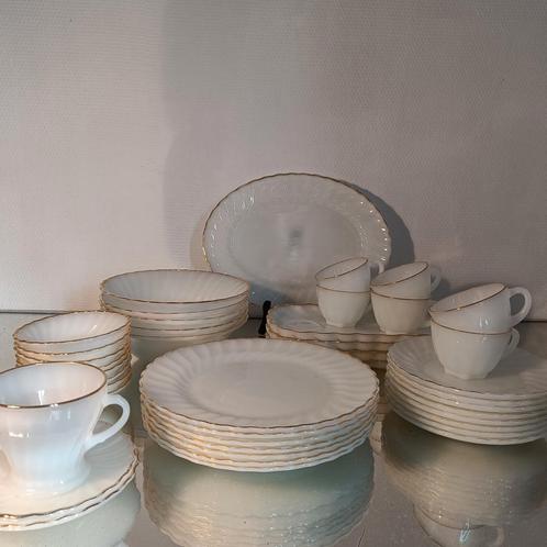 Servies Anchor Hocking - melkglas, Antiek en Kunst, Antiek | Servies compleet, Ophalen of Verzenden