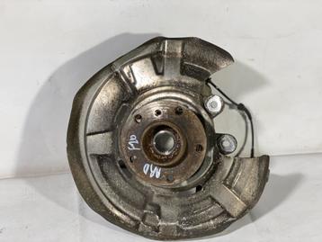 BMW F10 F11 6793770 achterwielsteun rechts beschikbaar voor biedingen