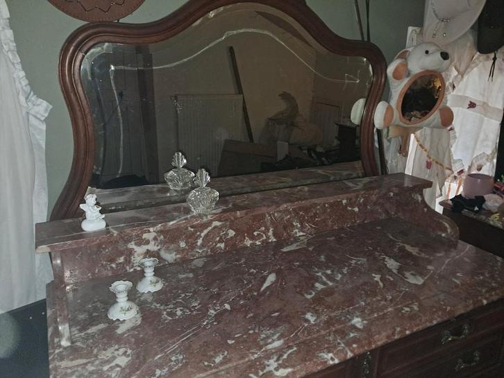 Complete slaapkamer moet snel weg, Antiek en Kunst, Antiek | Meubels | Bedden, Ophalen