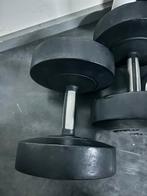 TECHNOGYM DUMBELLS NIEUWSTAAT HALTERS, Ophalen of Verzenden, Zo goed als nieuw