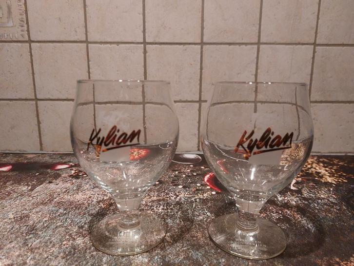 Heineken kylian bierglas, Verzamelen, Glas en Drinkglazen, Zo goed als nieuw, Bierglas, Ophalen of Verzenden