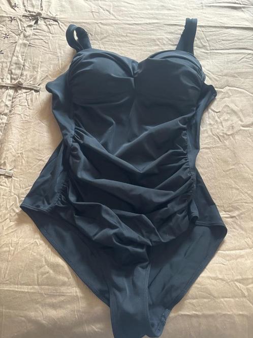Badpak shaping zwart maat 46, Kleding | Dames, Badmode en Zwemkleding, Zo goed als nieuw, Badpak, Zwart, Ophalen