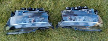 Suzuki S-cross L en R koplamp 3530063T00 LED 2022+ s cross beschikbaar voor biedingen