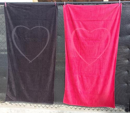 2 grote luxe strand/badlakens, NIEUW, Huis en Inrichting, Badkamer | Badtextiel en Accessoires, Nieuw, Handdoek, Rood, Ophalen of Verzenden