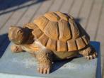 roestige gietijzeren schildpad., Tuin en Terras, Tuinbeelden, Ophalen, Nieuw, Metaal, Dierenbeeld