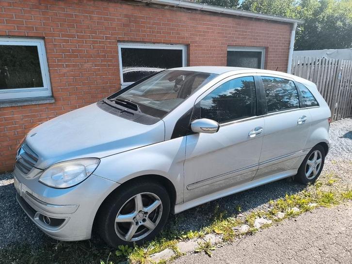 Mercedes B180 euro 4, Auto's, Mercedes-Benz, Particulier, ABS, Airbags, Airconditioning, Centrale vergrendeling, Elektrische ramen