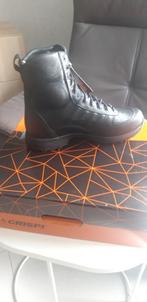 Crispy swat evo gtx en cuir noir taille 44, Neuf, Enlèvement ou Envoi, Chaussures de travail, Noir