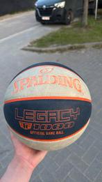 Officiële game ball van Hubo Limburg gebruikt in wedstrijden, Sport en Fitness, Verzenden, Gebruikt
