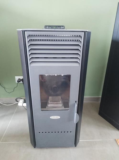Fair Bio 100 9 Kw pelletkachel, Huis en Inrichting, Kachels, Gebruikt, Vrijstaand, Pelletkachel, Overige brandstoffen, Ophalen