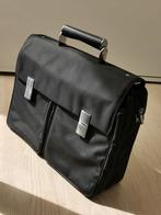 Porsche Design P2000 Reistas, Enlèvement ou Envoi, Moins de 35 cm, Utilisé, Moins de 50 cm