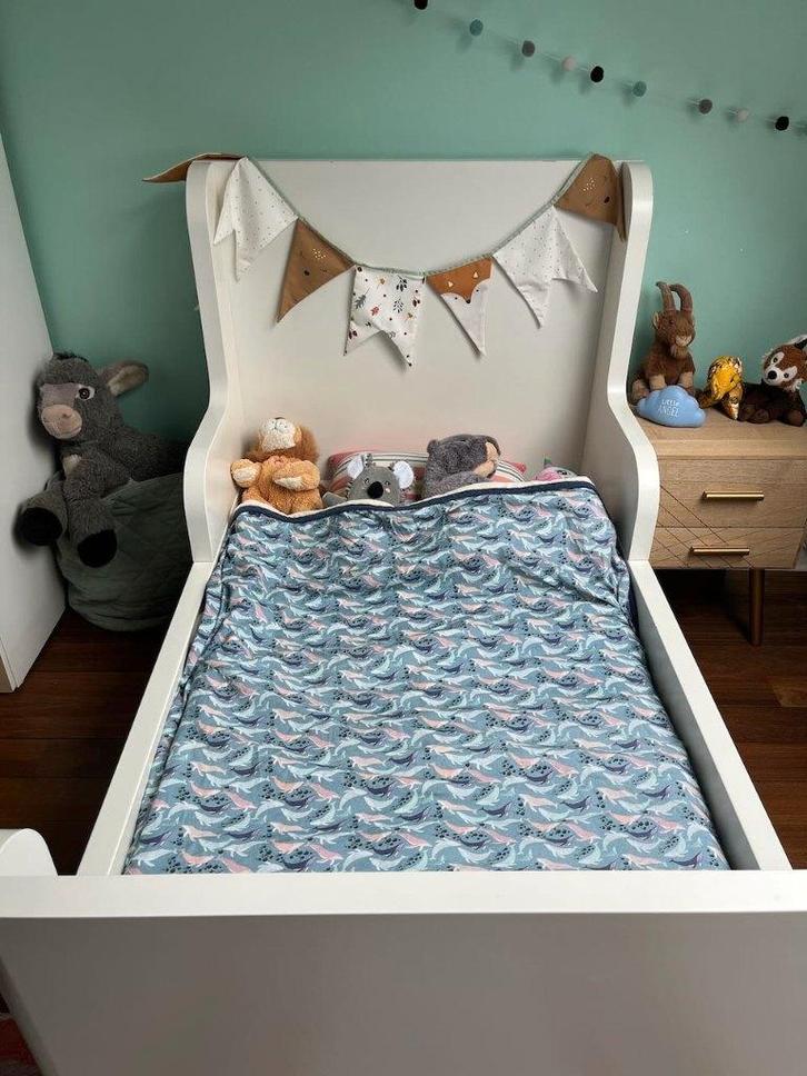 Uitbreidbaar bed voor kinderen - Ikea Busunge - Wit, Kinderen en Baby's, Kinderkamer | Bedden, Gebruikt, Matras, Ophalen