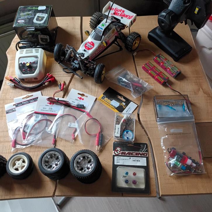 Rc auto tamiya Frog, Hobby en Vrije tijd, Modelbouw | Radiografisch | Auto's, Zo goed als nieuw, Ophalen of Verzenden