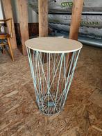 Bijzettafeltje, Minder dan 55 cm, Scandinavisch, Zo goed als nieuw, Hout