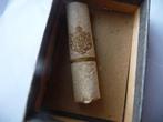 sigarettepeuk in authentiek luciferdoosje koning Houssein, Ophalen of Verzenden