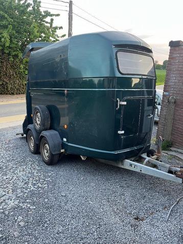 Westfalia paardentrailer te koop beschikbaar voor biedingen