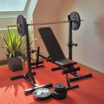 Fitnessbank, steunen, halterstang (barbell), 88kg gewichten, Sport en Fitness, Ophalen, Benen, Krachtstation, Zo goed als nieuw