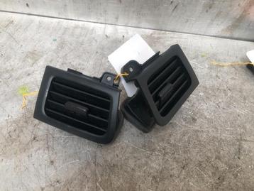 Luchtrooster Dashboard van een Kia Picanto beschikbaar voor biedingen