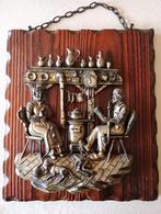 Houten wandpaneel met tinnen decoratie, Ophalen, Zo goed als nieuw