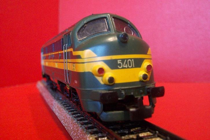 Märklin 3133 - Loco Gros Nez 5401 NMBS - HO - 1:87, Hobby en Vrije tijd, Modeltreinen | H0, Gebruikt, Locomotief, Wisselstroom