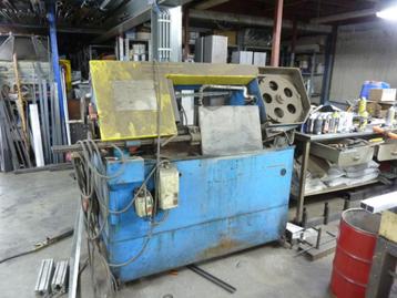 bandzaagmachine beschikbaar voor biedingen