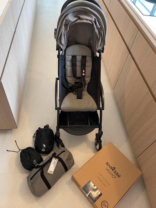 Babyzen met 0+ Newborn Pack en 6+ grey (incl voetenzak), Kinderen en Baby's, Buggy's, Gebruikt, Regenhoes, Verstelbare rugleuning