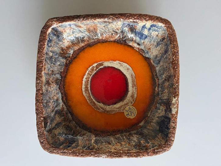 Keramiek schaal Jan Van Erp uit Waalre met label, Antiek en Kunst, Antiek | Keramiek en Aardewerk, Ophalen of Verzenden