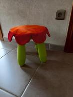 Kinderstoeltje, Kinderen en Baby's, Kinderkamer | Tafels en Stoelen, Ophalen, Zo goed als nieuw, Stoel(en)