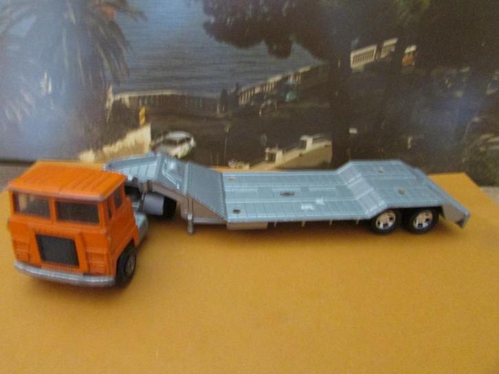 SCAMMEL TRACTOR EN TRANSPORTER, MATCHBOX, KINGS, Hobby en Vrije tijd, Modelauto's | Overige schalen, Gebruikt, Bus of Vrachtwagen