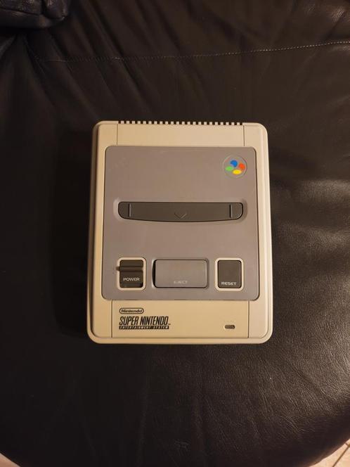 Refurbished > Super Nintendo (Snes) Console Loose Nr. 2, Games en Spelcomputers, Spelcomputers | Overige, Refurbished, Ophalen of Verzenden