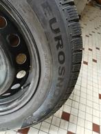 Tyfoon eurosnow 3 215/65 /16 Tl 98 H, Auto-onderdelen, Banden en Velgen, Ophalen, Gebruikt, Velg(en), 16 inch
