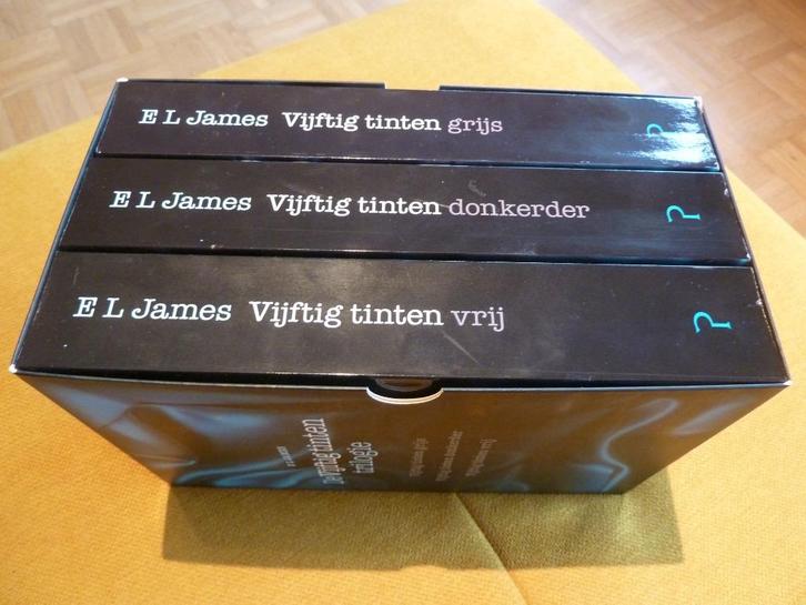 Vijftig tinten grijs trilogie, Boeken, Overige Boeken, Nieuw, Ophalen