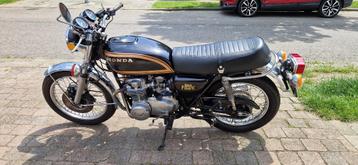 Honda four, 550 cm³, 4 cylindres, Naked bike