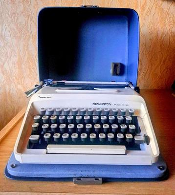 Sperry Rand Remington travel-riter vintage portable typewrit beschikbaar voor biedingen