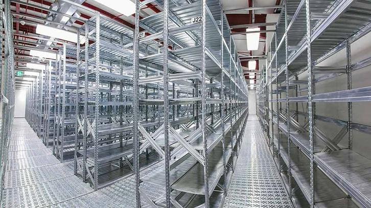 ÉTAGÈRE ROBUSTE MÉTALLIQUE LIVRAISON DANS TOUTE LA BELGIQUE, Huis en Inrichting, Woonaccessoires | Etagères, Nieuw, Ophalen of Verzenden