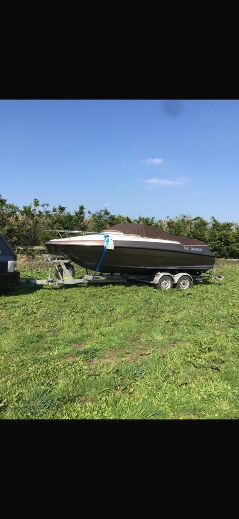 Glastron gs209, Watersport en Boten, Motorboten en Motorjachten, Gebruikt, Polyester, 6 tot 9 meter, Benzine, Buitenboordmotor