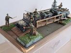 Diorama River Crossing Us Troops WW2, Hobby en Vrije tijd, Modelbouw | Figuren en Diorama's, Ophalen, Zo goed als nieuw, Diorama