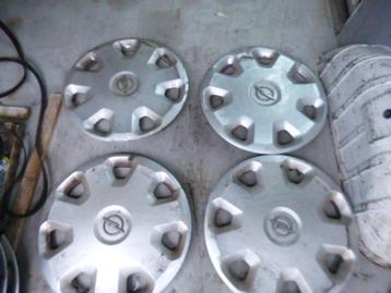 enjoliveurs opel corsa c ou meriva 15", Enlèvement, Utilisé