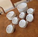 Mooi antiek eet en koffie servies 12 personen uit Polen, Antiek en Kunst, Antiek | Servies compleet, Ophalen
