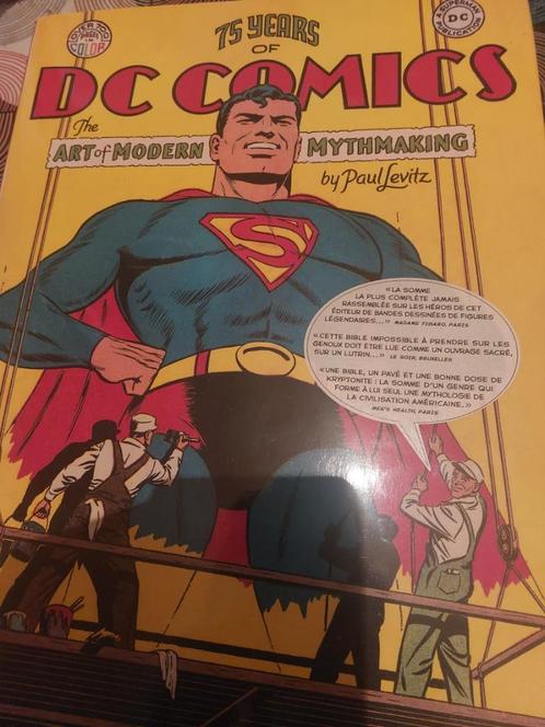 75 years of DC Comics (livre en anglais), Boeken, Strips | Comics, Zo goed als nieuw, Eén comic, Ophalen of Verzenden