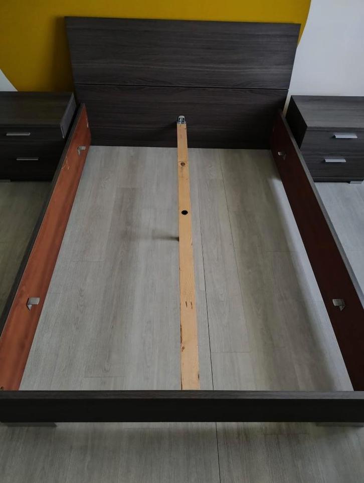 Tweepersoonsbed met 2 nachtkastjes, Huis en Inrichting, Slaapkamer | Bedden, Gebruikt, Twijfelaar, Overige maten, Overige maten