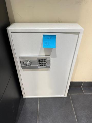 Armoire à clés haute sécurité  beschikbaar voor biedingen