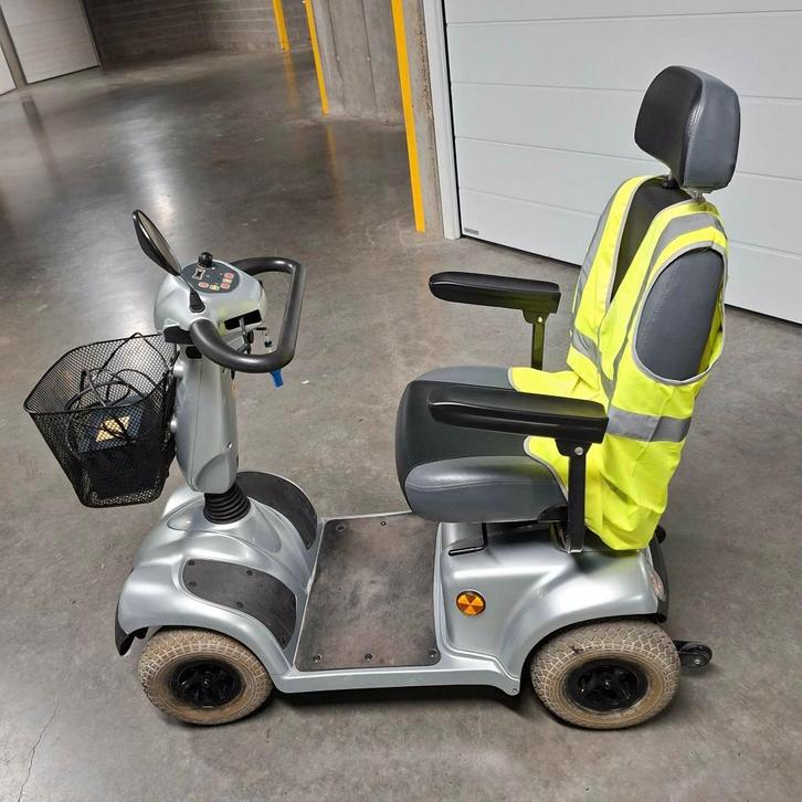 TROTTINETTE NON VALIDE EN BON ÉTAT !, Vélos & Vélomoteurs, Vélos | Vélos pliables, Utilisé, Moins de 14 pouces, Enlèvement