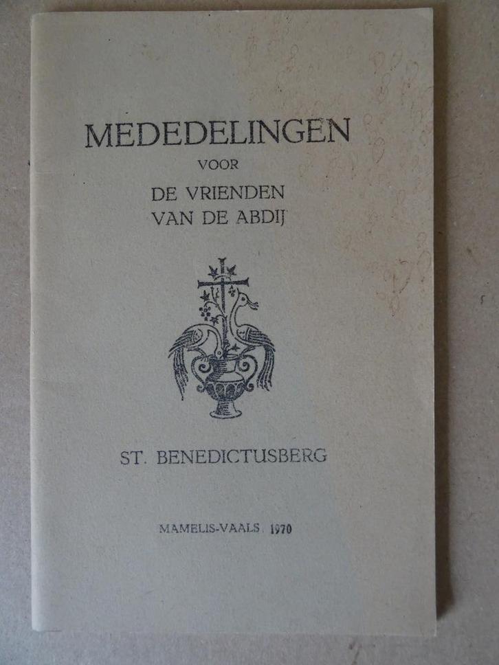 Mededelingen voor de vrienden van de abdij St Benedictusberg, Boeken, Godsdienst en Theologie, Zo goed als nieuw, Christendom | Katholiek
