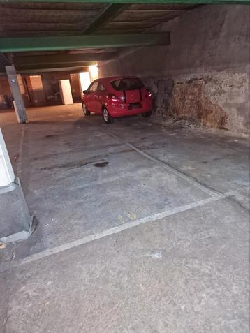 GARAGES beschikbaar voor biedingen