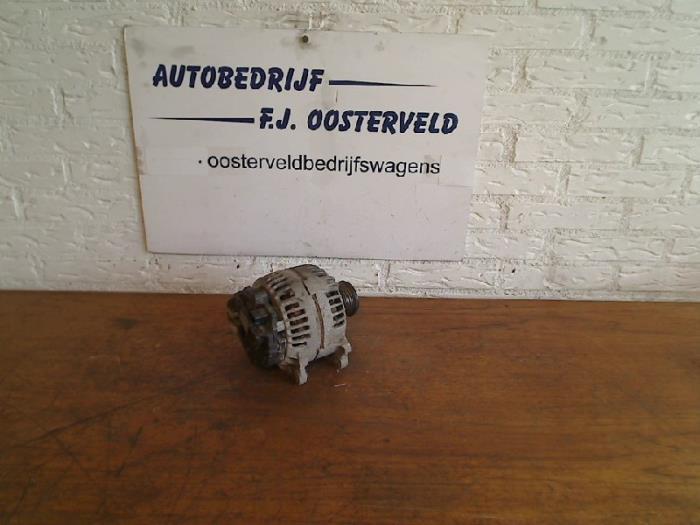 Dynamo van een Volkswagen Polo, Auto-onderdelen, Motor en Toebehoren, Volkswagen, Gebruikt, 3 maanden garantie, Ophalen of Verzenden