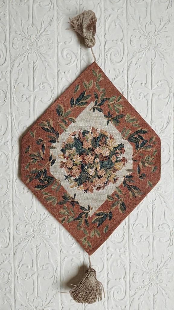 Nappe, chemin de table belge en jacquard avec pompons dorés, Maison & Meubles, Nappes, Enlèvement ou Envoi