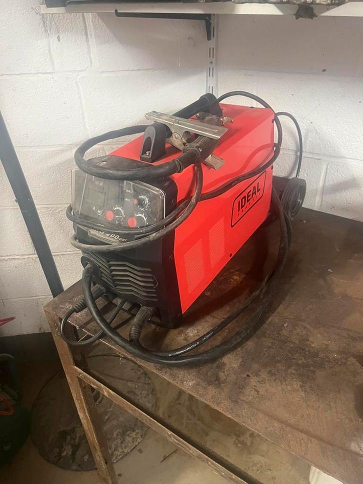 Poste a souder : Ideal Praktik mig 200 MIG/MAG et MMA, Bricolage & Construction, Outillage | Soudeuses, Comme neuf, Enlèvement