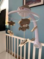 Infantino 3-in-1 muziekmobiel en projector, Kinderen en Baby's, Speelgoed | Babyspeelgoed, Mobiel, Met geluid, Zo goed als nieuw