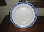 1 assiette en porcelaine de Tournai décor à la grecque, Ophalen of Verzenden